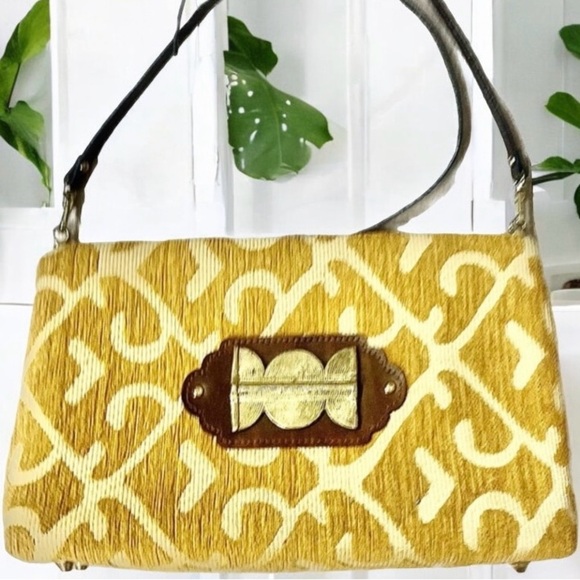 ADD LIBB Gold & Tan Tapestry Leather & Brass Clutch Shoulder Bag - Picture 1 of 9